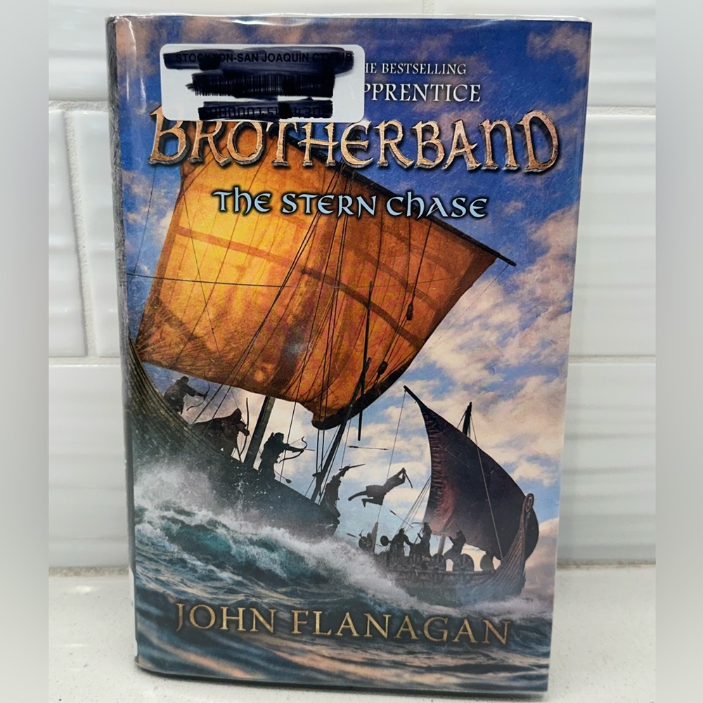 Brotherband Book The Stern Chase by John Flanagan (Hardcover)